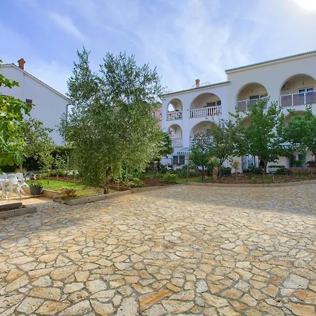 Mara Matic Apartmán *