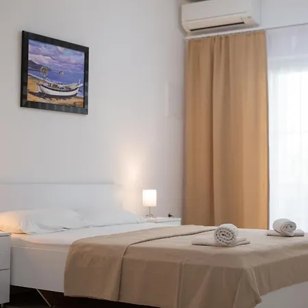 Mara Matic * Malinska