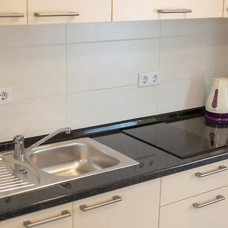 Mara Matic * マリンスカ