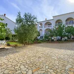 Mara Matic Apartament *