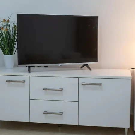 Mara Matic * Malinska