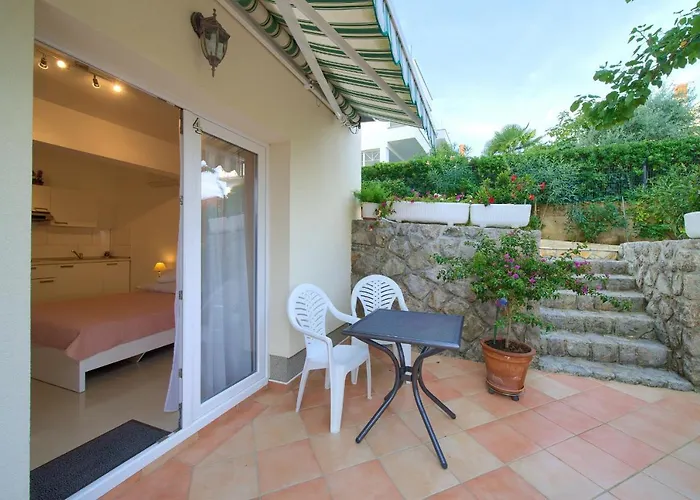 Mara Matic Apartament Malinska