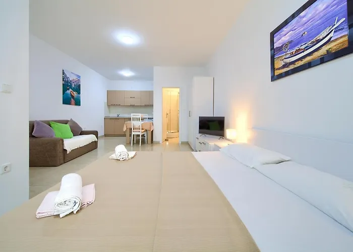 Mara Matic Apartament *