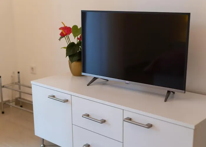 Mara Matic * Malinska