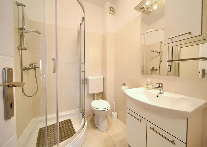 Mara Matic Apartament Malinska